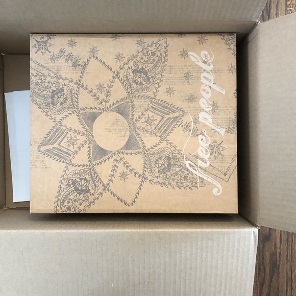 Free People James Chelsea Boot - Picture 3 of 3